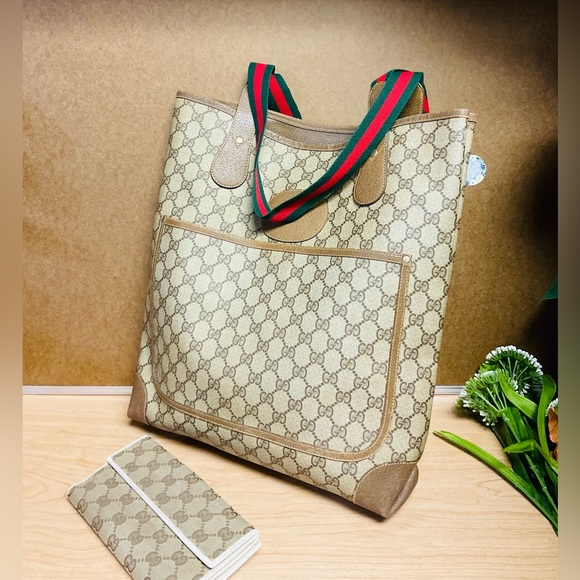 Gucci Handbags - AUTHENTIC GUCCI SHERRY LINE TOTE+WALLET
